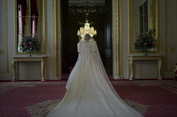 Lady Diana wearing wedding gown